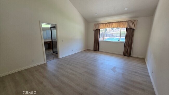 Building Photo - 20800 Regency Ct