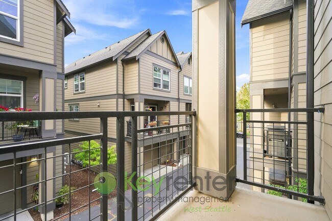 Building Photo - 7116 27th Ave SW