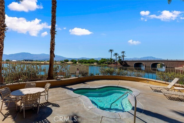 Building Photo - 42911 Del Lago Ct