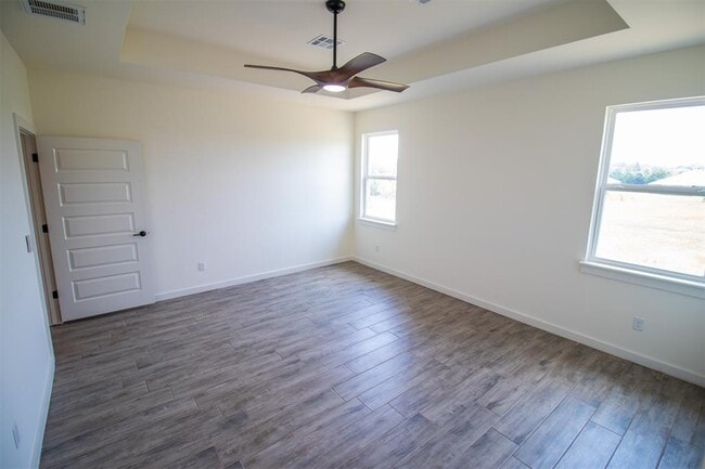 Building Photo - 17584 Salma Rd