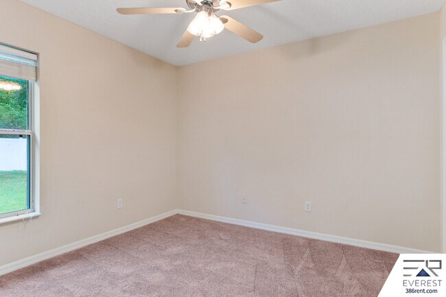 Building Photo - 13 Zinnia Trail