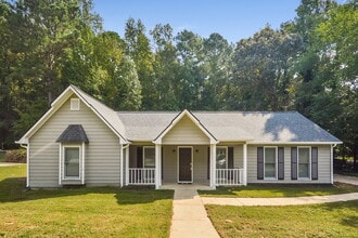 Building Photo - 9106 Tara Dr SW