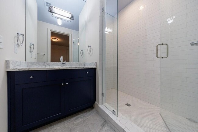 Building Photo - 81 Delmont Dr NE