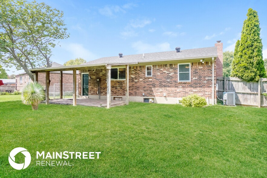 Building Photo - 5911 Carmelwood Cir