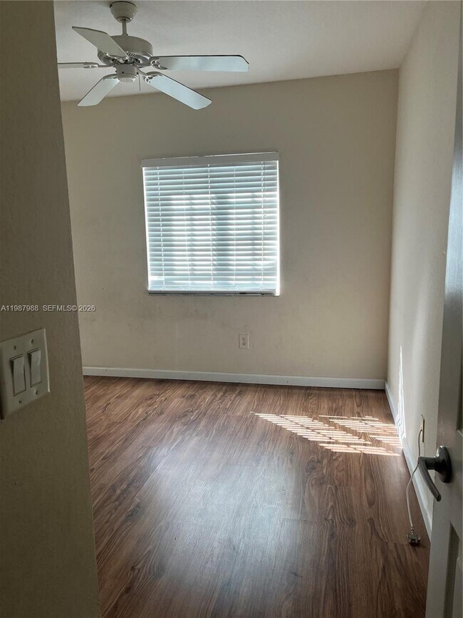 Building Photo - 6716 Cypress Walk Terrace