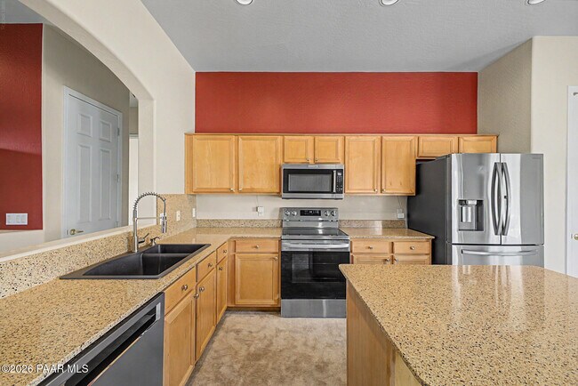 Building Photo - 6747 E Kilkenny Pl