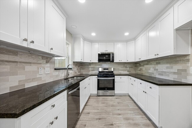 Building Photo - 4315 Kelling St