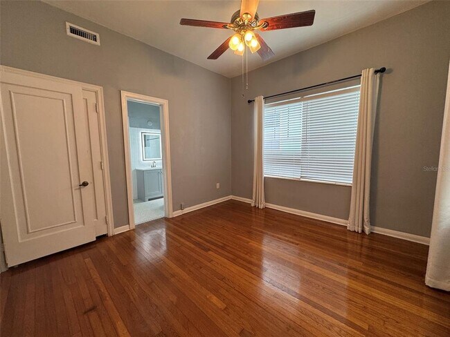 Building Photo - 125 Adalia Ave
