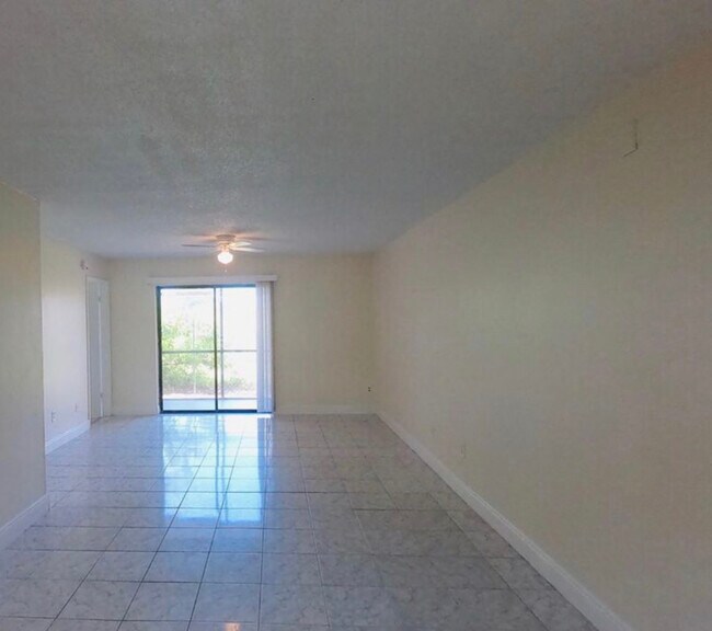 Building Photo - 6115 NW 186th St