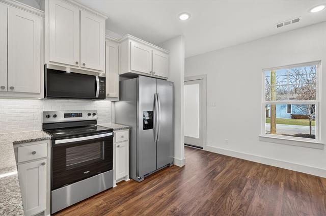 Building Photo - 500 E Kimball St