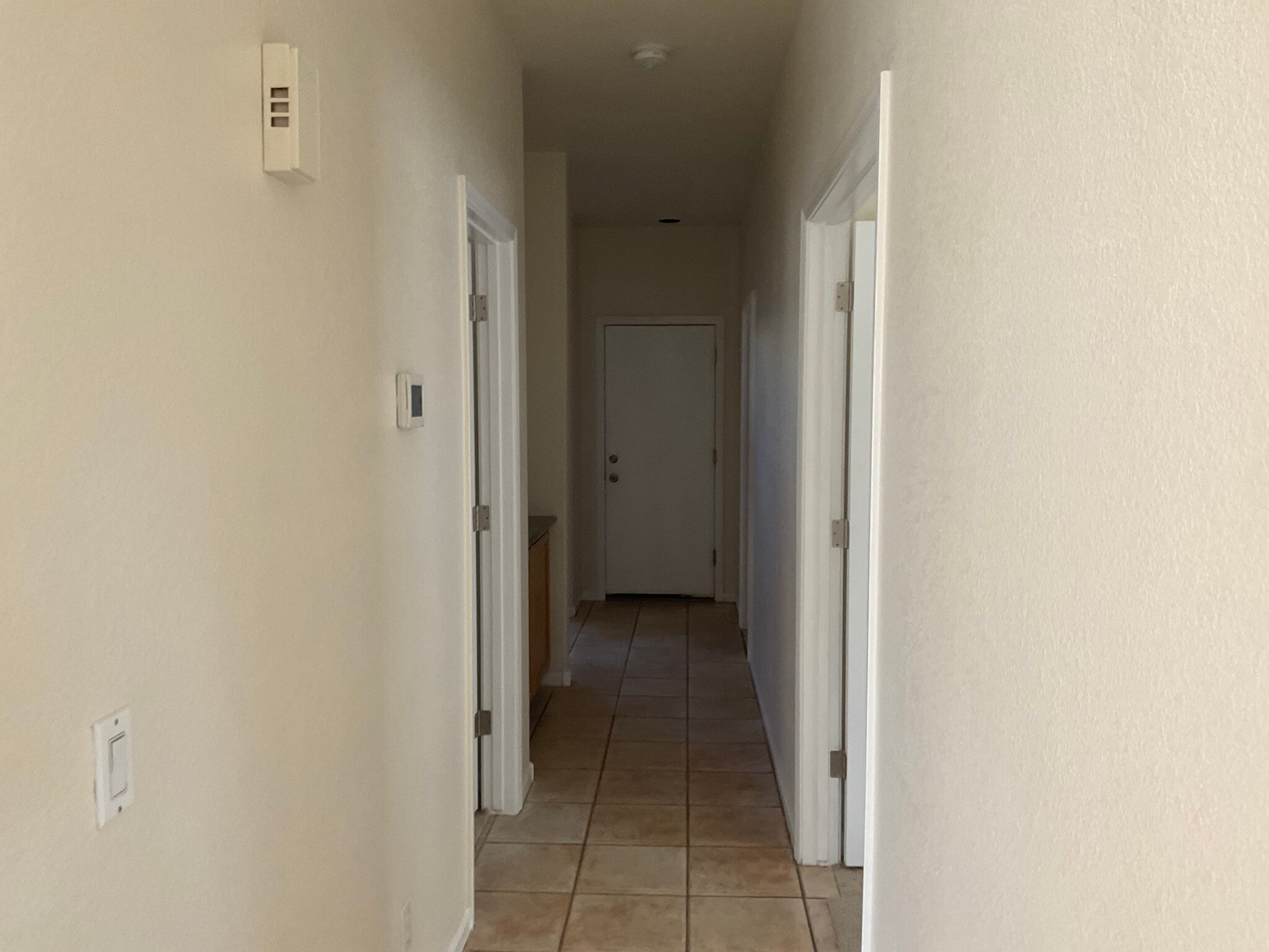 Building Photo - 4307 E South Fork Dr