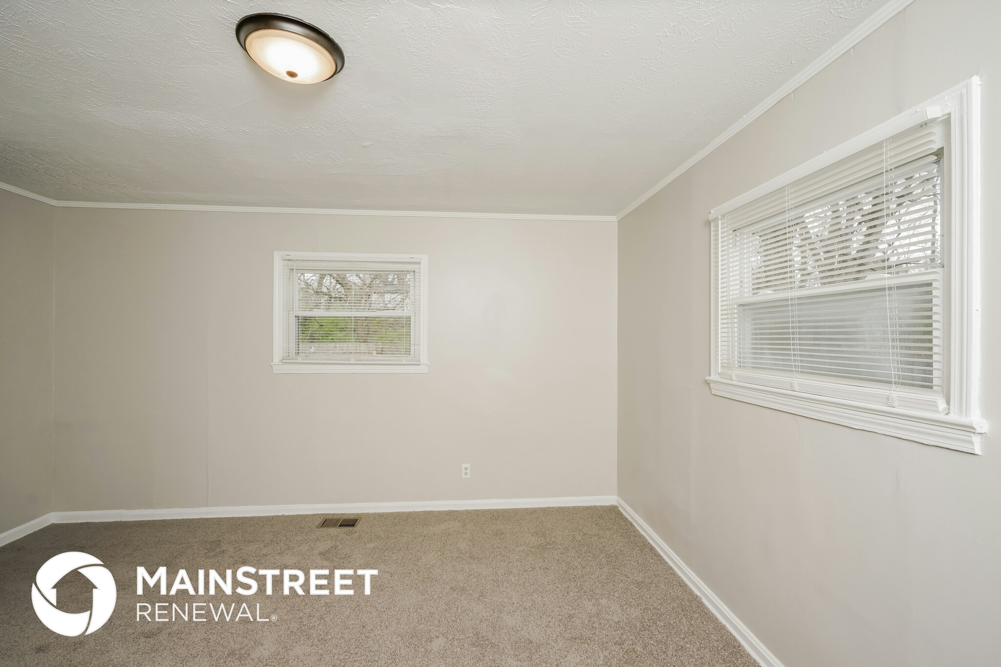 Building Photo - 315 N 36th St