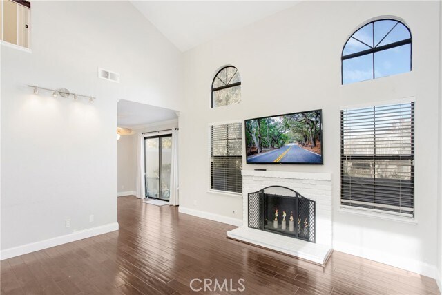 Building Photo - 26211 Las Flores