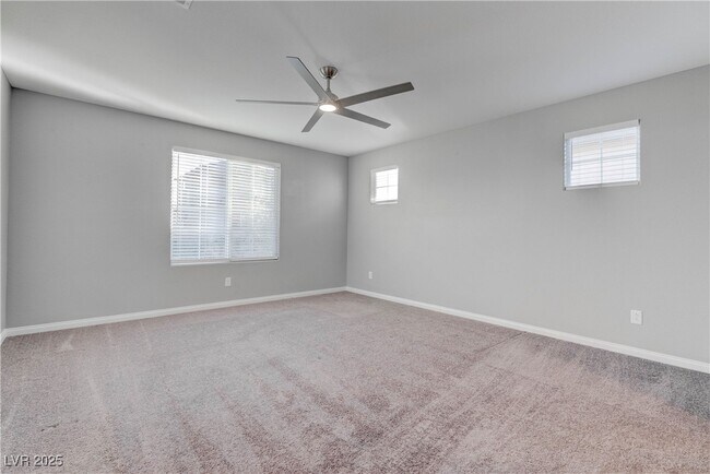 Building Photo - 10673 Sariah Skye Ave