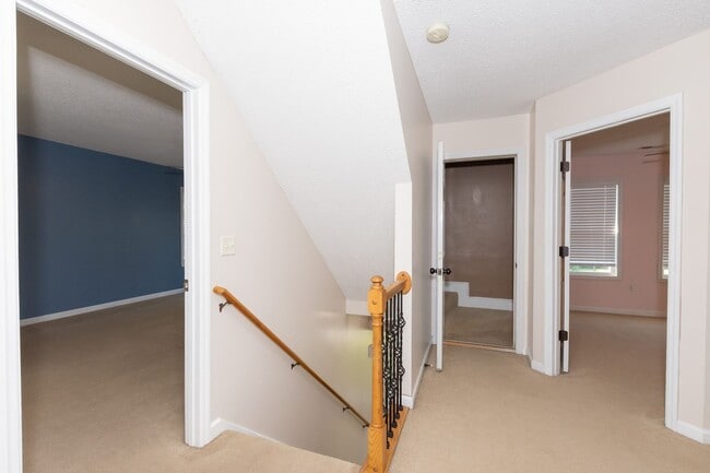 Building Photo - PRICE IMPROVEMENT!!!! MOVE-IN READY