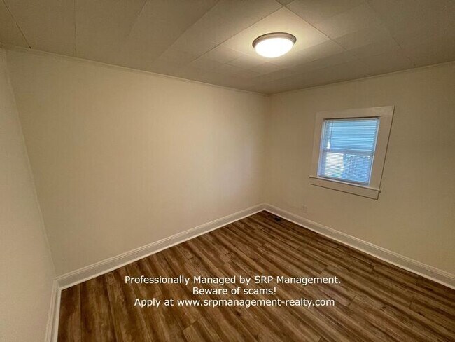 Building Photo - 2 BR / 1 BA Renovated Home for Rent in Gas...