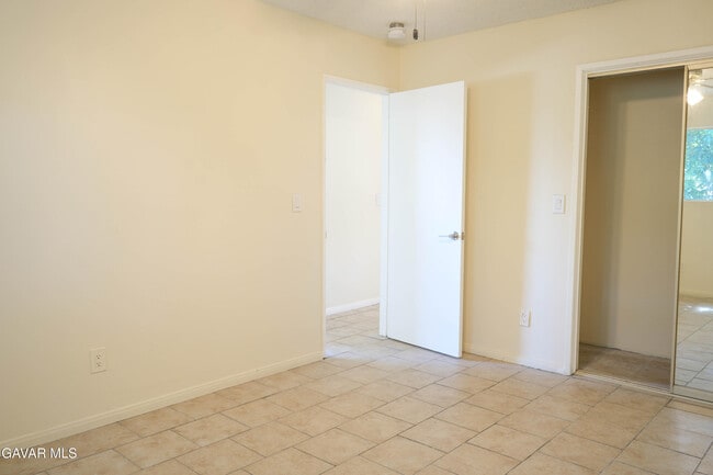 Building Photo - 3063 Randolph St