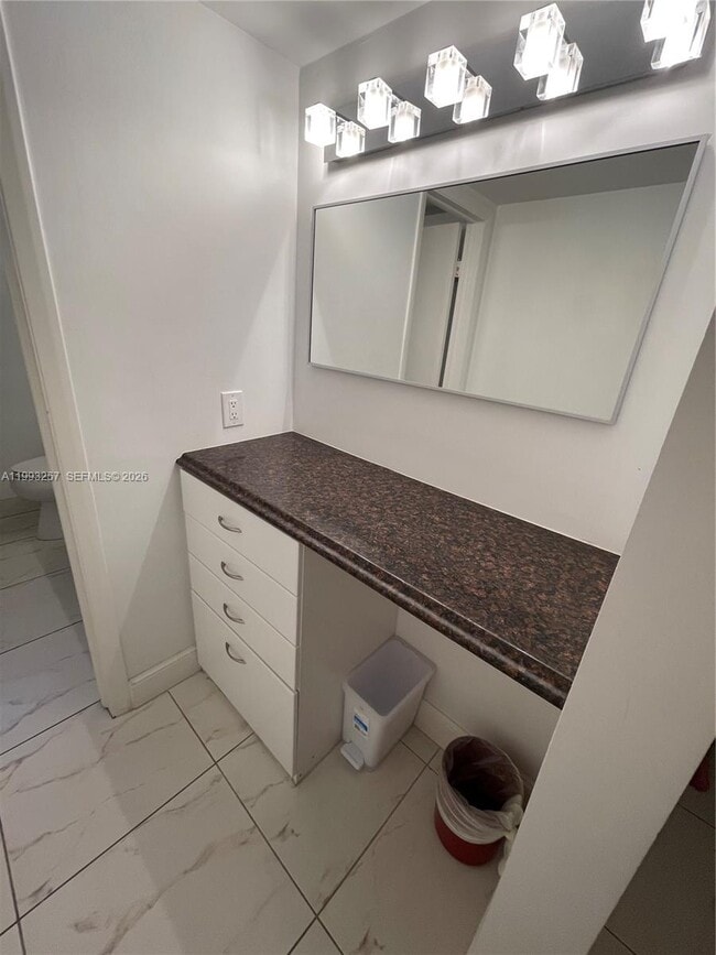 Building Photo - 2301 S Ocean Dr