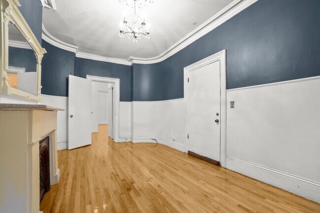 Building Photo - 6 Dwight St