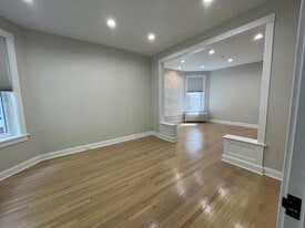 Building Photo - 5014 N Major Ave