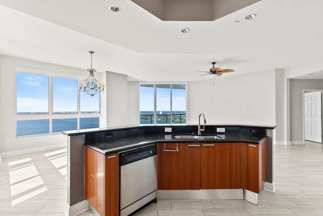 Building Photo - 3/3 Marina Grande on the Halifax Penthouse