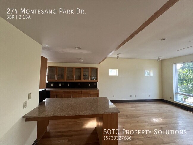 Building Photo - 274 Montesano Park Dr