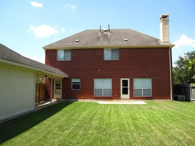 Building Photo - 17315 Marigold Dr