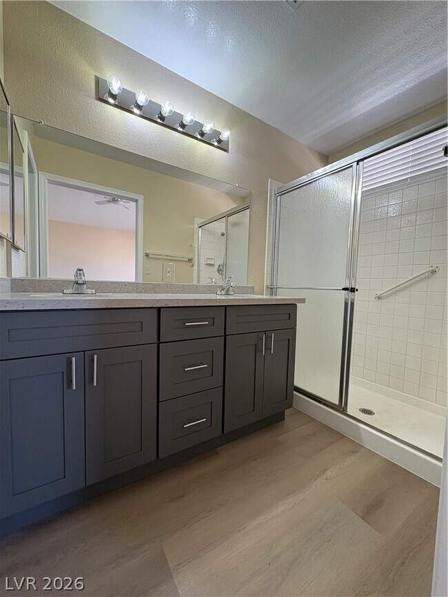 Building Photo - 1009 Torington Dr