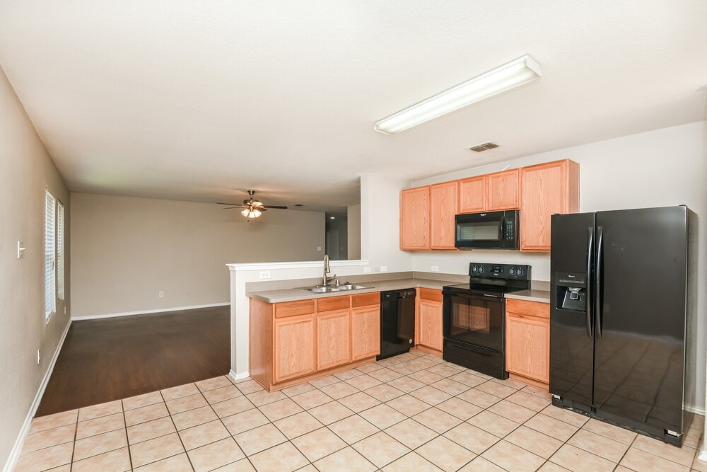 Building Photo - 1508 Queens Brook Ln