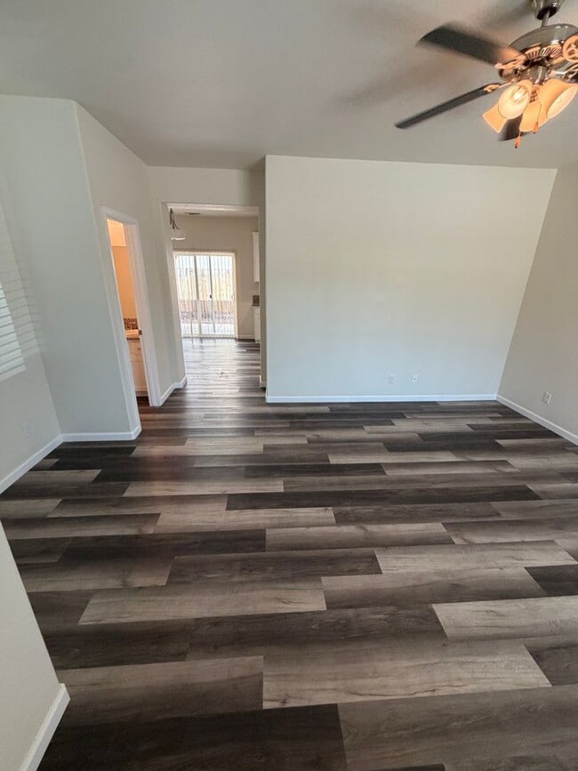 Building Photo - 1327 Belmont Dr