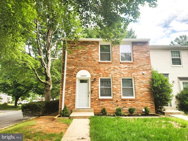 Building Photo - 13527 Duhart Rd