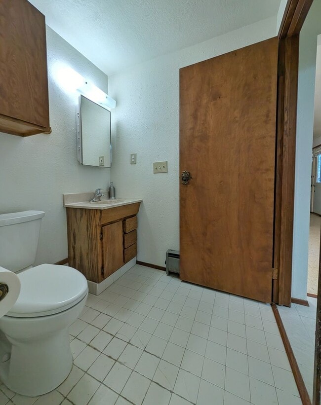 Building Photo - 284