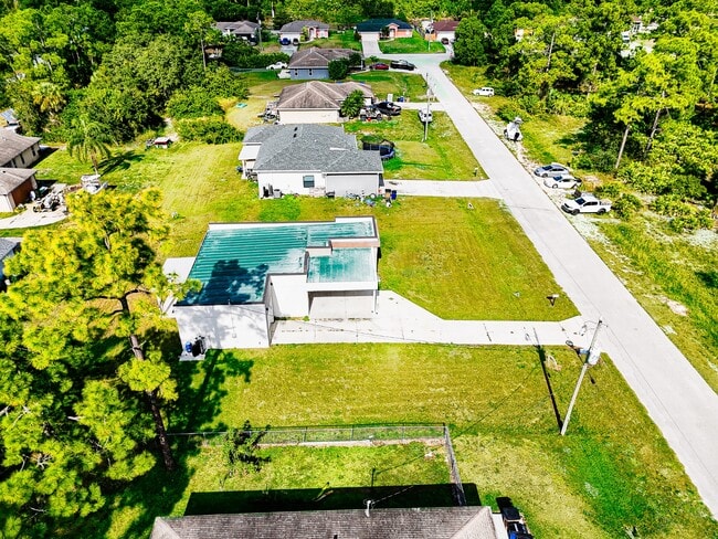 Building Photo - 2011 Olsen Ln