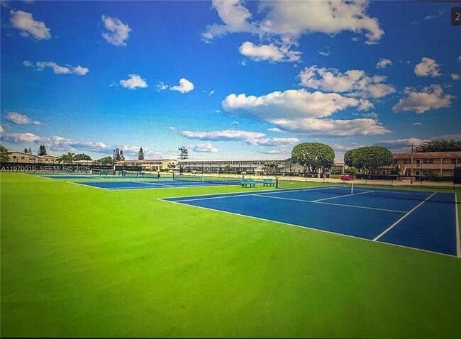 Building Photo - 247 Coventry K