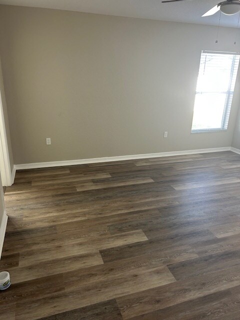 Building Photo - 6589 Crescent Loop