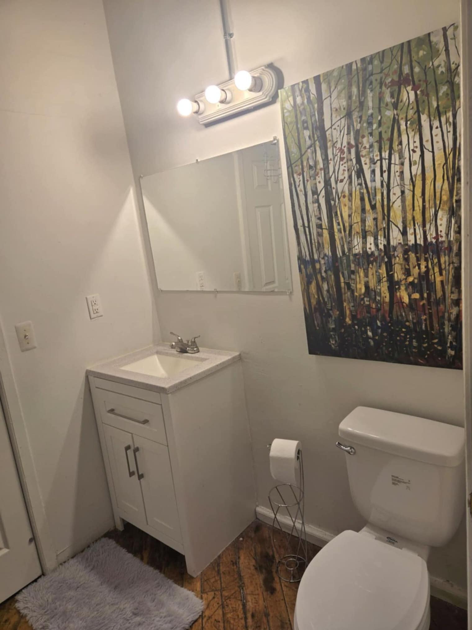 Building Photo - 226 Mt Elliott St