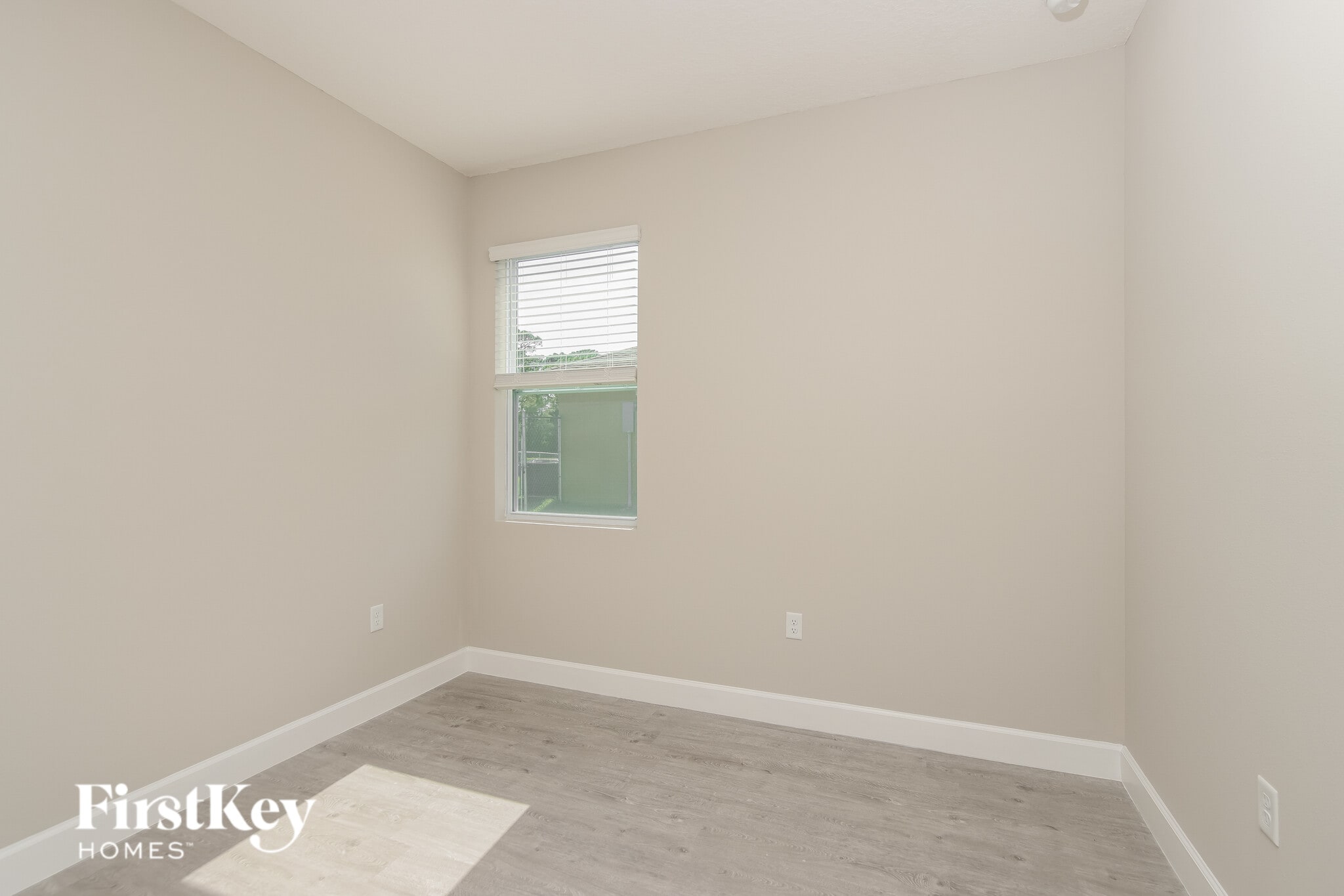 Building Photo - 1690 San Diego St SE