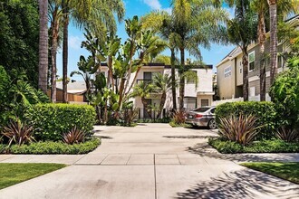 Building Photo - FABULOUS location!  4 blocks to the ocean ...