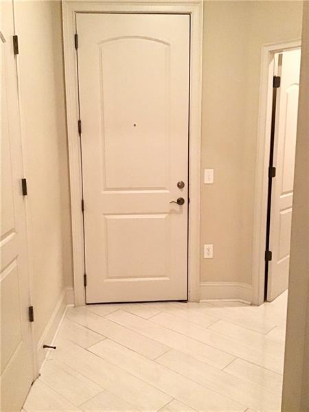 Building Photo - 3621 Vinings Slope SE