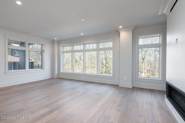 Building Photo - 1576 Cherokee Rd