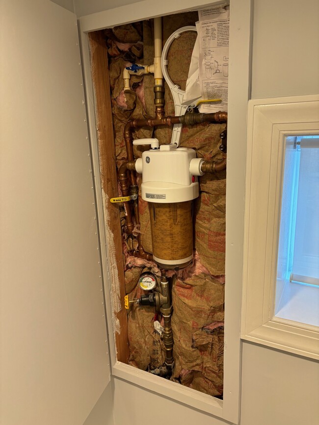 Whole house water filter system - 1110 K St NE