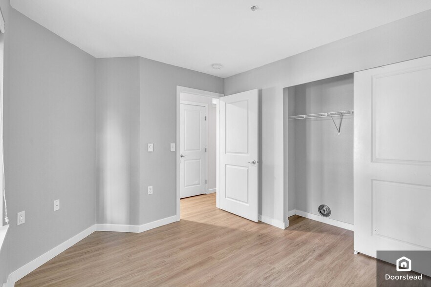 Building Photo - 3908 243rd Pl SE