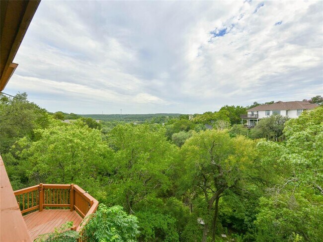 Building Photo - 10108 Talleyran Dr