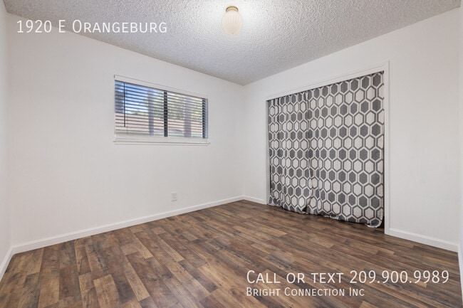 Building Photo - 1920 E Orangeburg Ave