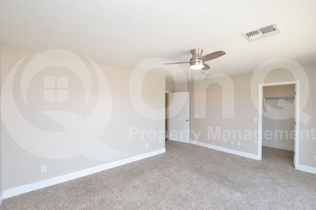 Building Photo - 209 S Carter Ranch Rd