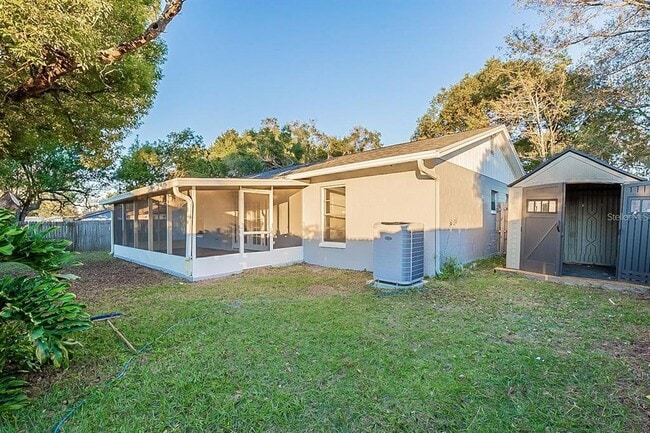 Building Photo - 653 Bryan Terrace Dr