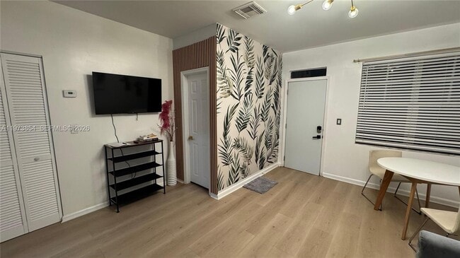 Building Photo - 822 Lenox Ave.