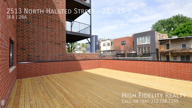 Building Photo - 2513 N Halsted St