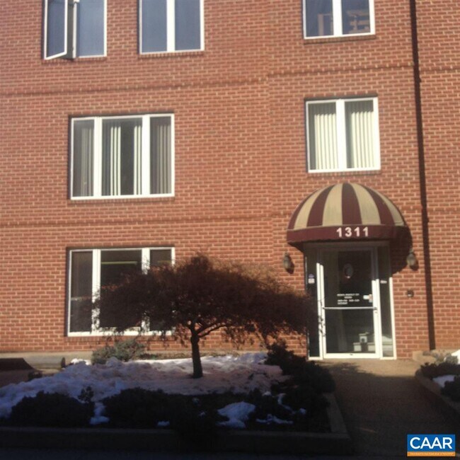Primary Photo - 1311 Wertland St