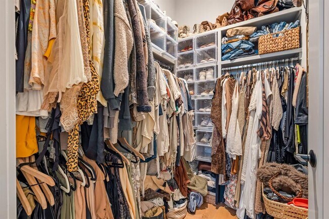 Building Photo - 2507 Audubon Pl